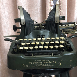 1910年代 第一時世界大戦当時 シカゴ オリバー社製タイプライター
