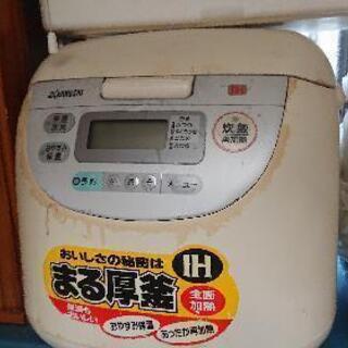 炊飯器一升炊き ZOJIRUSHI