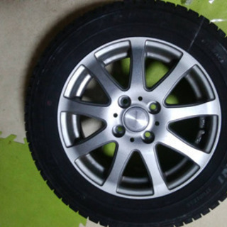 元々CUBEに付けてたスタッドレスタイヤ