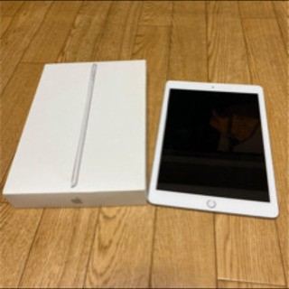 iPad 第5世代 Wi-Fi + Cellular   au 32G