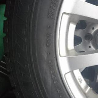 スタッドレスタイヤ+アルミホイールセット - 車のパーツ