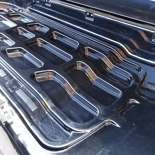 ☆INNO/TENZO☆ルーフボックス ルーフバー/取付金具付き 鍵/スペア有り