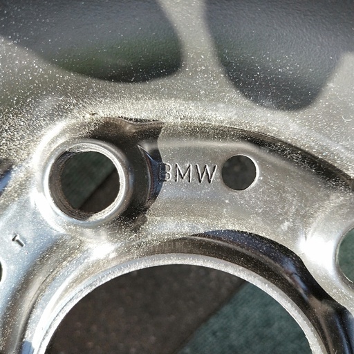 BMW純正・鉄ホイール・中古・4本・6,5Jx15
