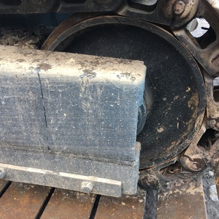 クボタ　ダンプ　運搬車　キャタピラー　最大積載２５００ｋｇ クボタ ダンプ 運搬車 キャタピラー 最大積載2500kg