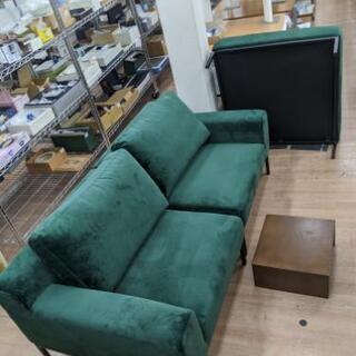 3000円引き❗️】2人掛けカウチソファ テーブル付 ベルベット素材 