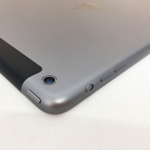 中古☆Apple iPadAir Wi-Fi+Cellular MD791J/A Apple iPad Air Wi-Fi+