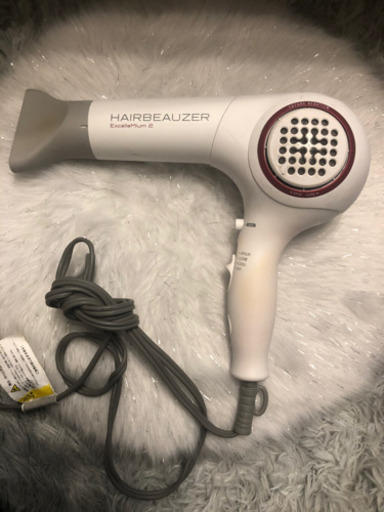 ヘアビューザーのドライヤーお譲りします！