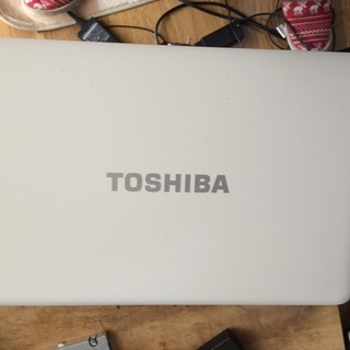 直に使用出来ます。東芝dynabook B351/25E 美品です。Windows10 64BT