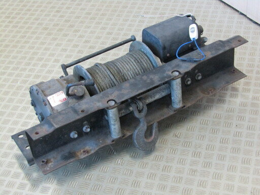 トヨタ 電動ウインチ リモコン付き 12V 検索用：ランドクルーザー