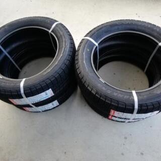 新品 225/55R/17 スタッドレス