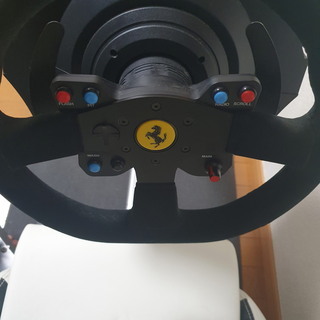 12/6まで)ハンコン T300 Ferrari エディション TH8A シート セット