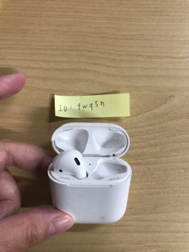 【純正品】第1世代 AirPods エアーポッズ 左耳と充電ケース！