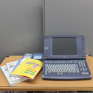 FUJITSU 富士通 OALX35CTJ ワープロ ジャンク品...