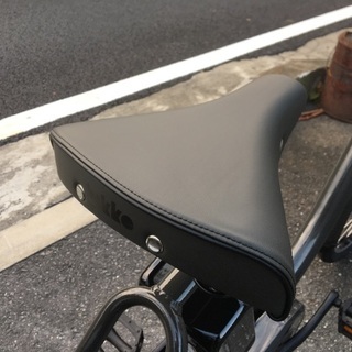 最終１台！特典多数！！★リヤチャイルドシ－トルーム＆ヘルメットプレゼント！ブリヂストン子供乗せ電動自転車ビッケモブｄｄ　ダ－クグレ－