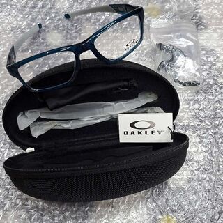 特価品❕変えゴム等付きでこの価格❕OAKLEY　メガネ　替えゴム付き