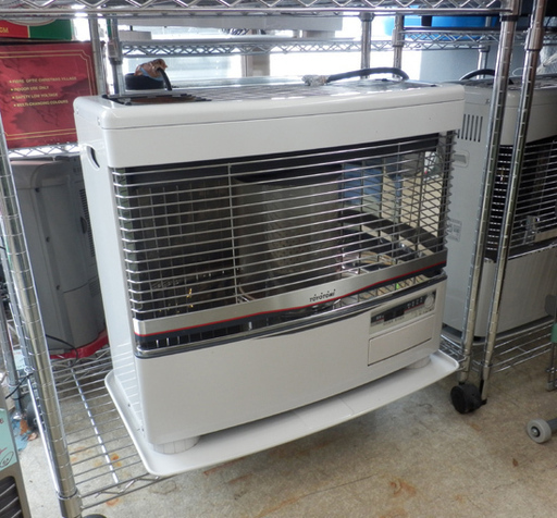 札幌 煙突式ストーブ 2013年製 トヨトミ HR-650C 煙突ストーブ 石油