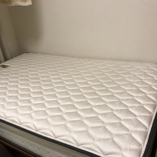 受け渡し予定者あり無印セミダブルベッドヘッドボード シーリーマットレス付き