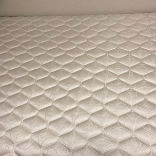 受け渡し予定者あり無印セミダブルベッドヘッドボード シーリーマットレス付き