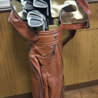wilson製 バッグ付きゴルフクラブ