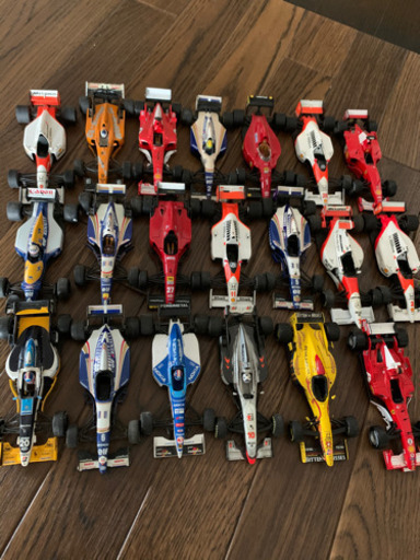 F1       ２０台