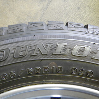 ＶＩＯＬＥＮＴＯ　16インチ　スタッドレス　プリウスアルファ、ＳＡＩ，ジューク