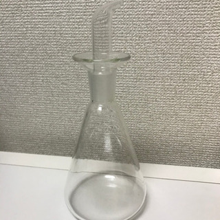 Found Muji 三角フラスコ型 ガラス製ピッチャー