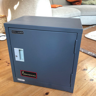 ガンロッカーと弾ロッカーのセット