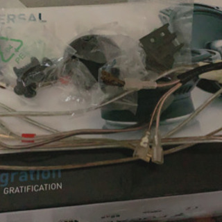 フォーカル　ユニバーサル　ISS 170