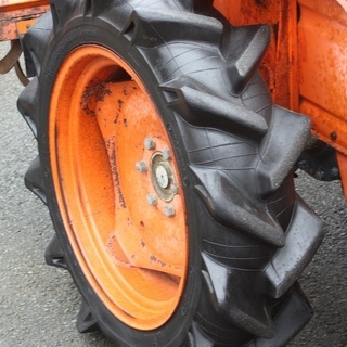 SOLD OUT】クボタ トラクター L1501DT 15馬力 4WD フロントローダー