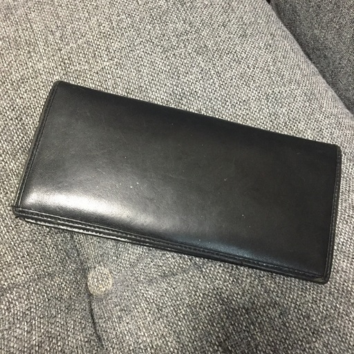 Burberry バーバリー ブラックレーベル メンズ 黒レザー 長財布 Lvブラザ型 Sips Tokyo 西大島の小物 財布 の中古 古着あげます 譲ります ジモティーで不用品の処分