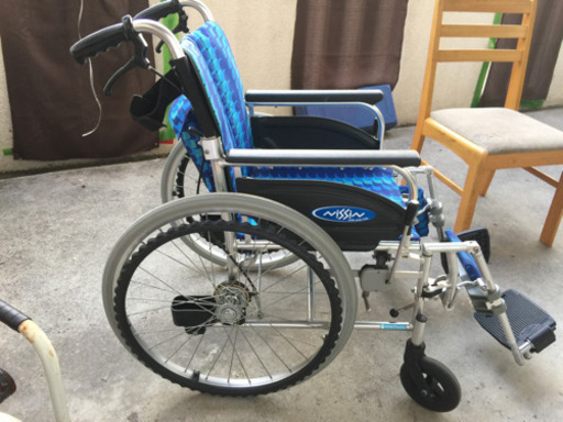 障害者専用の車椅子。