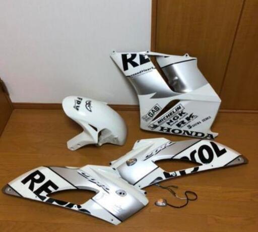 CBR1000カウル