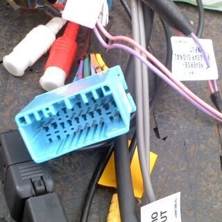 値下げ　スズキ　ホンダ　ぽん付け可能　ステー　ハーネスつき　カロッツェリア 楽ナビ CD/DVD/地デジ対応 HDDナビ AVIC-HRZ099 