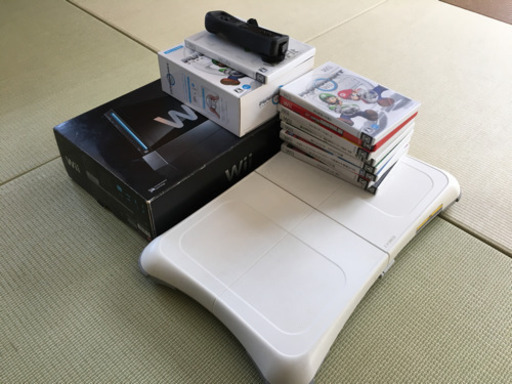 中古　Wii 本体　fit マリオカート　他