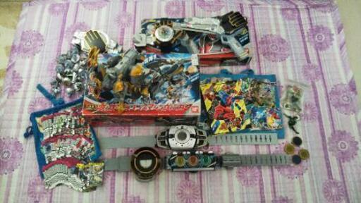 \n仮面ライダーベルトセット\nディケイド/オーズ/ウィザード オマケ付き