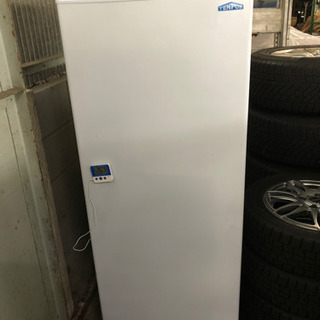 2018年 冷凍庫 テンポス 動作確認済 168L 冷凍ストッカー