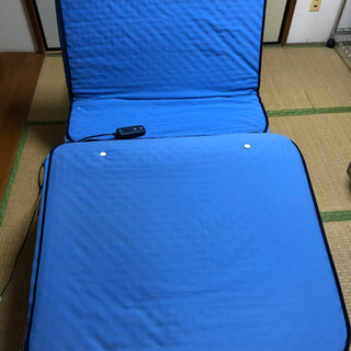 【お取引き完了】電動折り畳み式ベッド