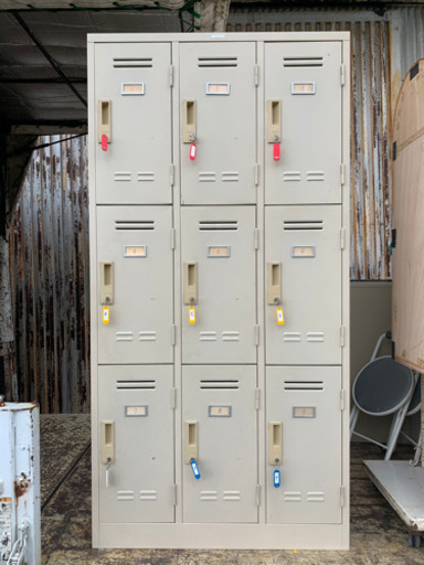 中古品 Lion ロッカー 9扉 ライオン オフィスロッカー 更衣室 オフィス家具 ねこのて 黒井のオフィス 用家具 ロッカー の中古あげます 譲ります ジモティーで不用品の処分