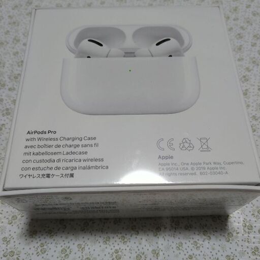 ヘッドフォン AirPods Pro MWP22J/A