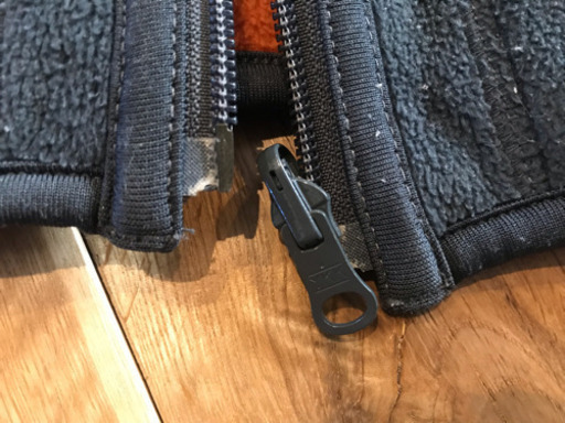 ユニクロ フリースジャケット ファーストリテイリング メンズm リバーシブル まるまか 大垣のブルゾン メンズ の中古 古着あげます 譲ります ジモティーで不用品の処分