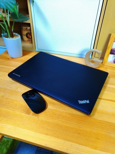 corei5メモリ8Gで超高性能☆　Lenovo ThinkPad Edge かっこいいマットブラック★　テンキー付き！　大容量320G 　最新windows10 64Bit 　15.6インチ大画面　軽量タイプで持ち運ぶも可能！　 DVDマルチ　高級感　黒　マウス付き 　速い　簡単　初心者向き　ゲーミングPC