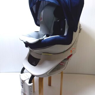 ●○送料無料！ (エールベベ) チャイルドシート/フード付きｂｙカーメイト○●