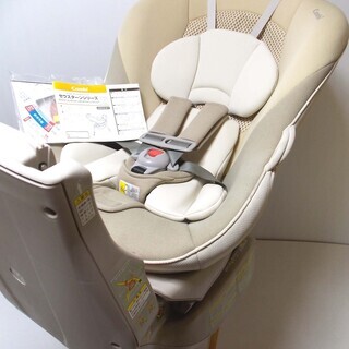 ○送料無料 美品！ (Combi) チャイルドシート/インナークッション付き