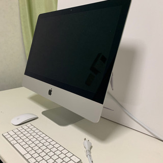 最新モデル 21.5インチiMac Retina 4Kディスプレイ