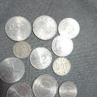 いつのかわ分からないが貴重なお金です。