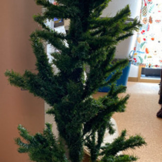 クリスマスツリー(リボンの装飾、電飾付き)