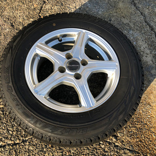 スタッドレスタイヤ&ホイ-ル