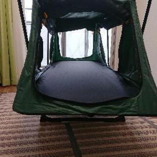 高床式テント Kamp-Rite

テントコット