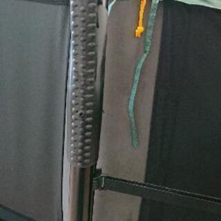 高床式テント Kamp-Rite

テントコット