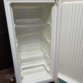 2014年式の冷凍庫